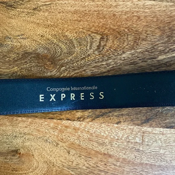 VTG 90’s Express Black Suede Leather Victorian Goth Gold Rocco Belt - Picture 6 of 14